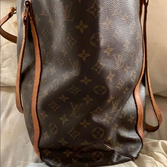 Louis Vuitton LV monagram shopping tote. - Picture 5 of 8